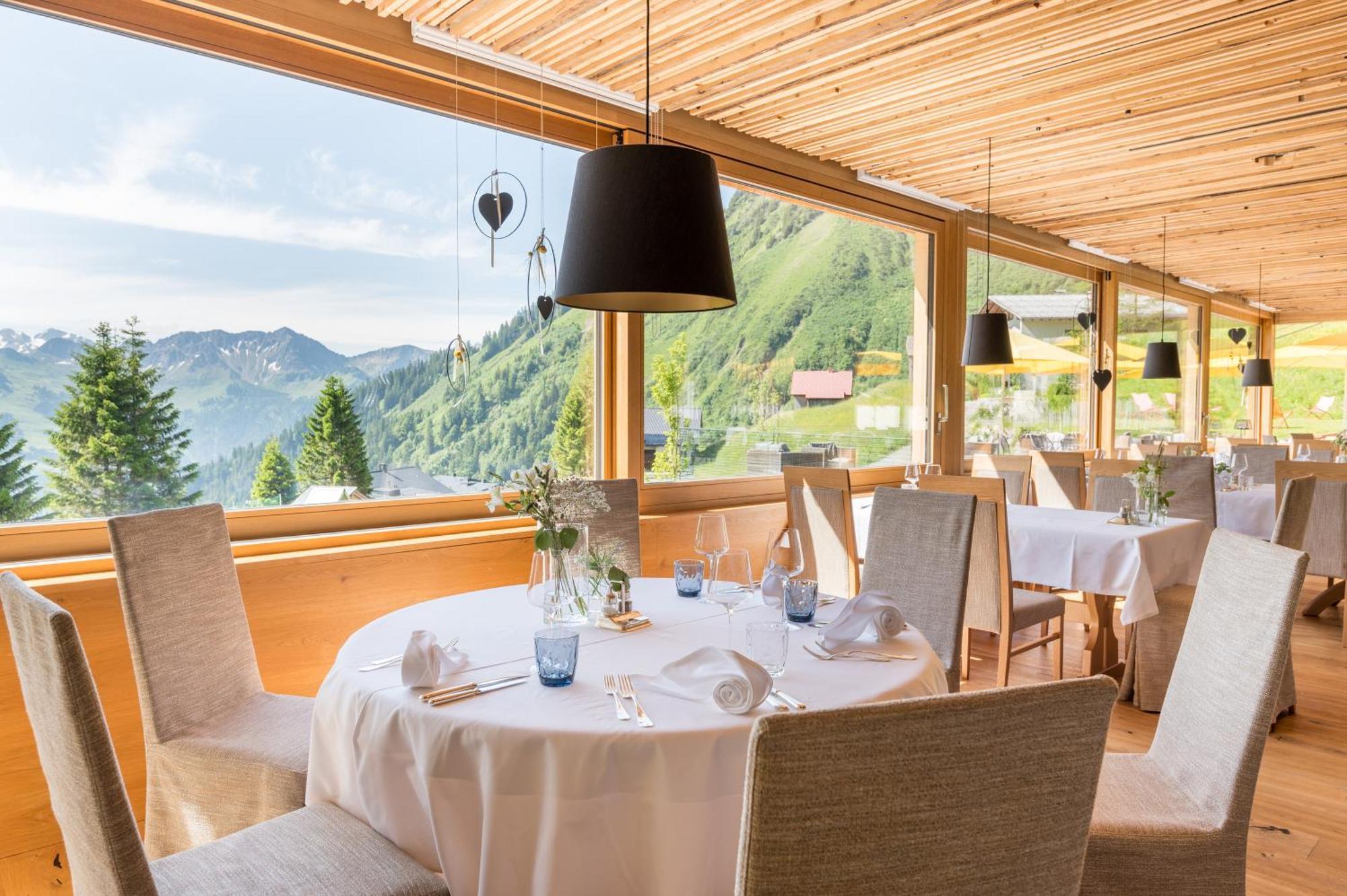 Alpenresort Walsertal Damüls Extérieur photo